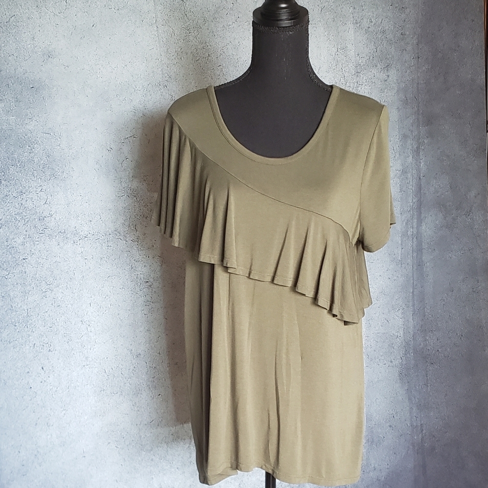a.n.a. Asymmetrical Design Ladies Top Size Large
